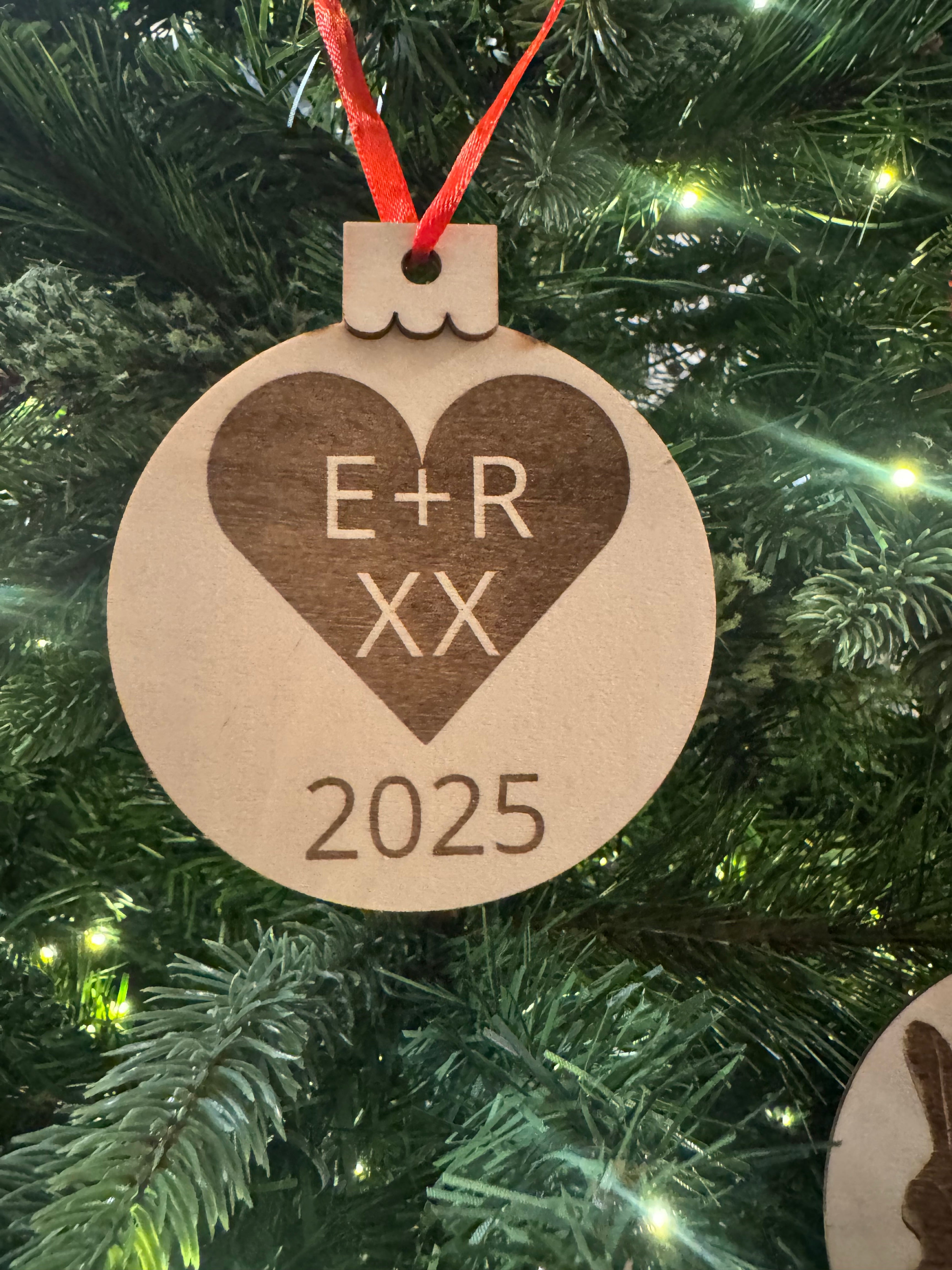 🎄 CUSTOM WOOD ORNAMENTS — Turn Your Photos Into a Lasting Keepsake!